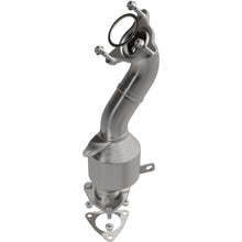 Load image into Gallery viewer, MagnaFlow Exhaust Products 5582608 California CARB Direct-Fit Catalytic Converter for Select Chevrolet Colorado, GMC Canyon