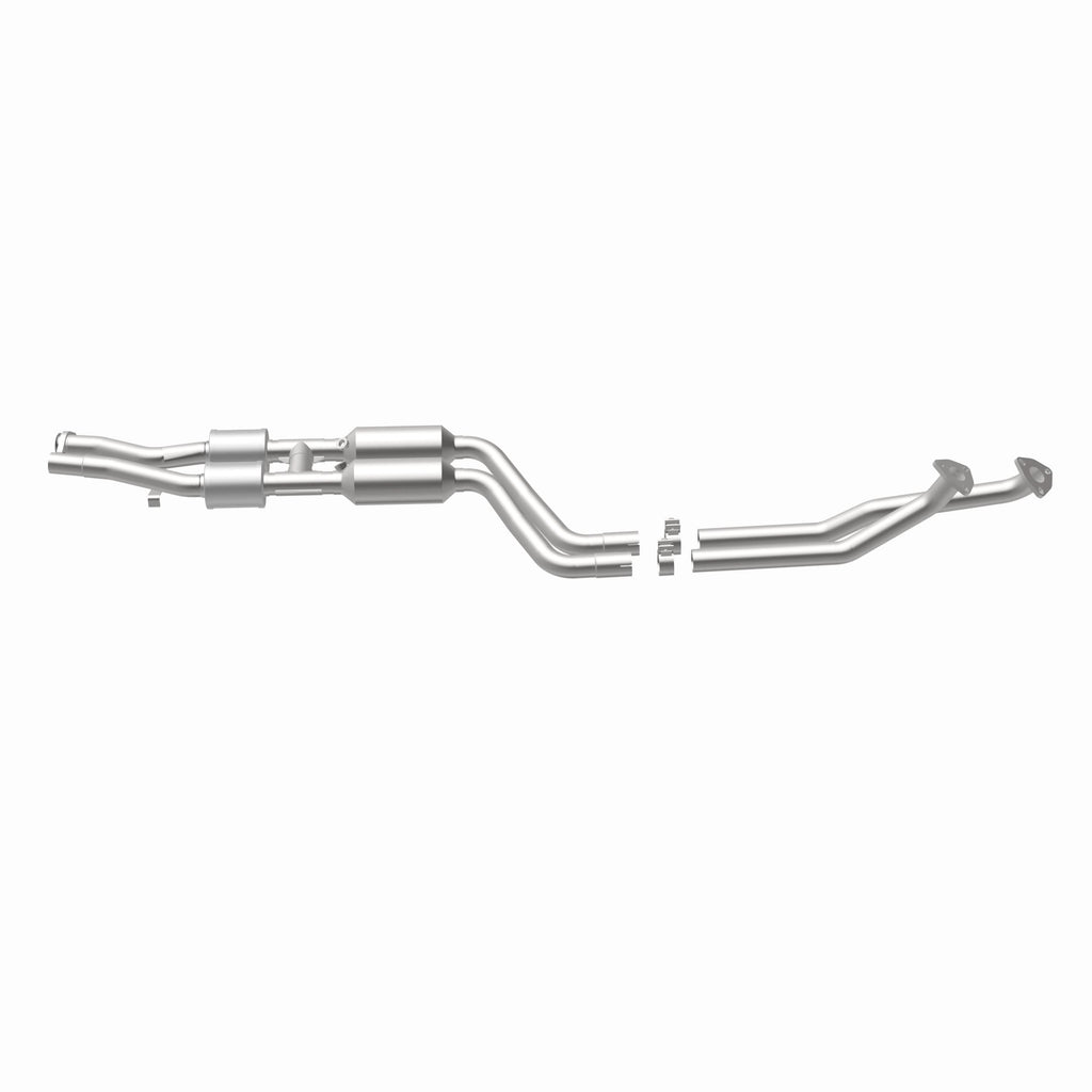 MagnaFlow Exhaust Products 24021 HM Grade Direct-Fit Catalytic Converter for Select BMW 328i, BMW 328is, BMW M3