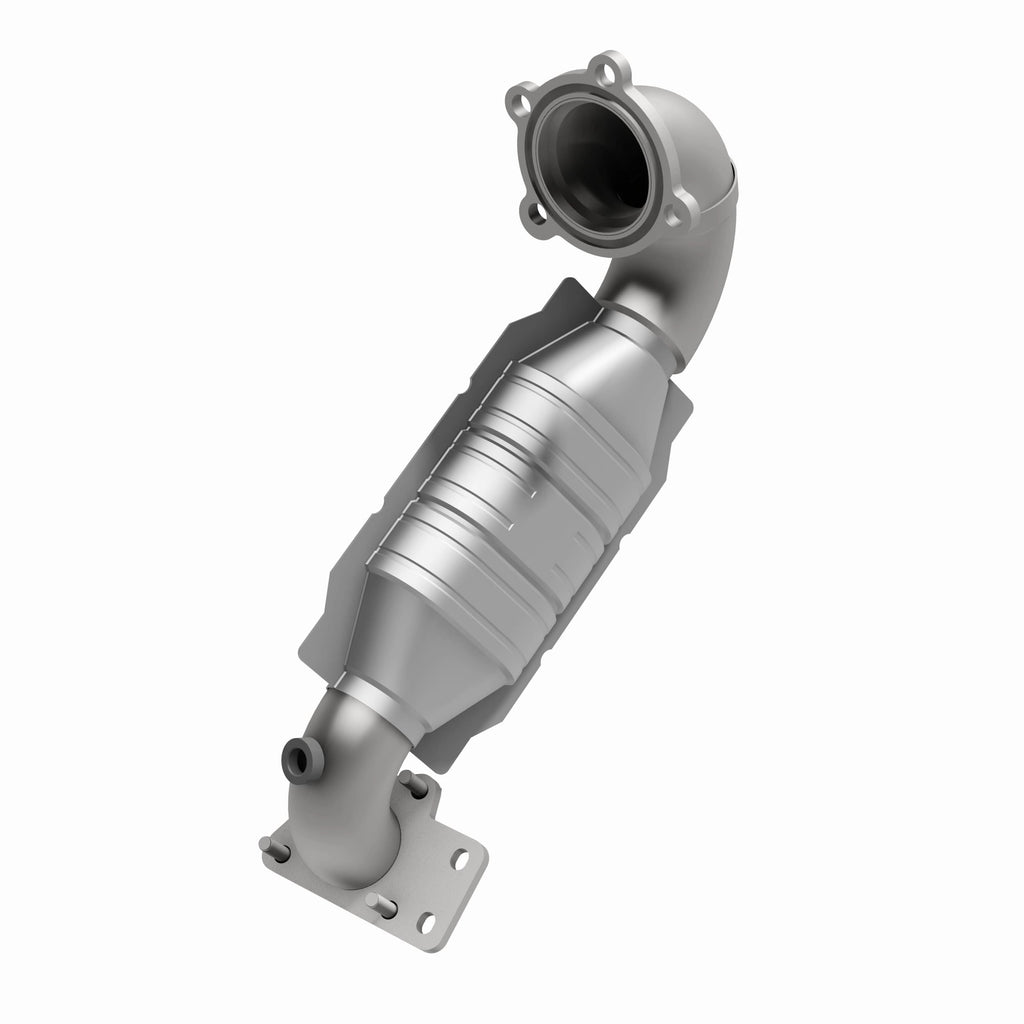 MagnaFlow Exhaust Products 51703 OEM Grade Direct-Fit Catalytic Converter for Select Buick Regal