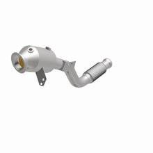 Load image into Gallery viewer, MagnaFlow Exhaust Products 21-897 OEM Grade Direct-Fit Catalytic Converter for Select Mercedes-Benz Metris