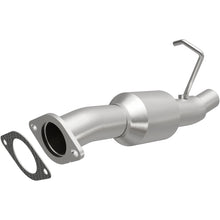 Load image into Gallery viewer, MagnaFlow Exhaust Products 5451006 California CARB Direct-Fit Catalytic Converter for Select Chevrolet Silverado HD Classic, Chevrolet Silverado Classic, GMC Sierra HD Classic, GMC Sierra Classic