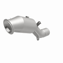 Load image into Gallery viewer, MagnaFlow Exhaust Products 52258 OEM Grade Direct-Fit Catalytic Converter for Select BMW 535i, BMW 535i GT, BMW 535i GT xDrive, BMW 535i xDrive, BMW 640i, BMW 640i Gran Coupe, BMW 640i xDrive, BMW 640i xDrive Gran Coupe, BMW X5, BMW X6