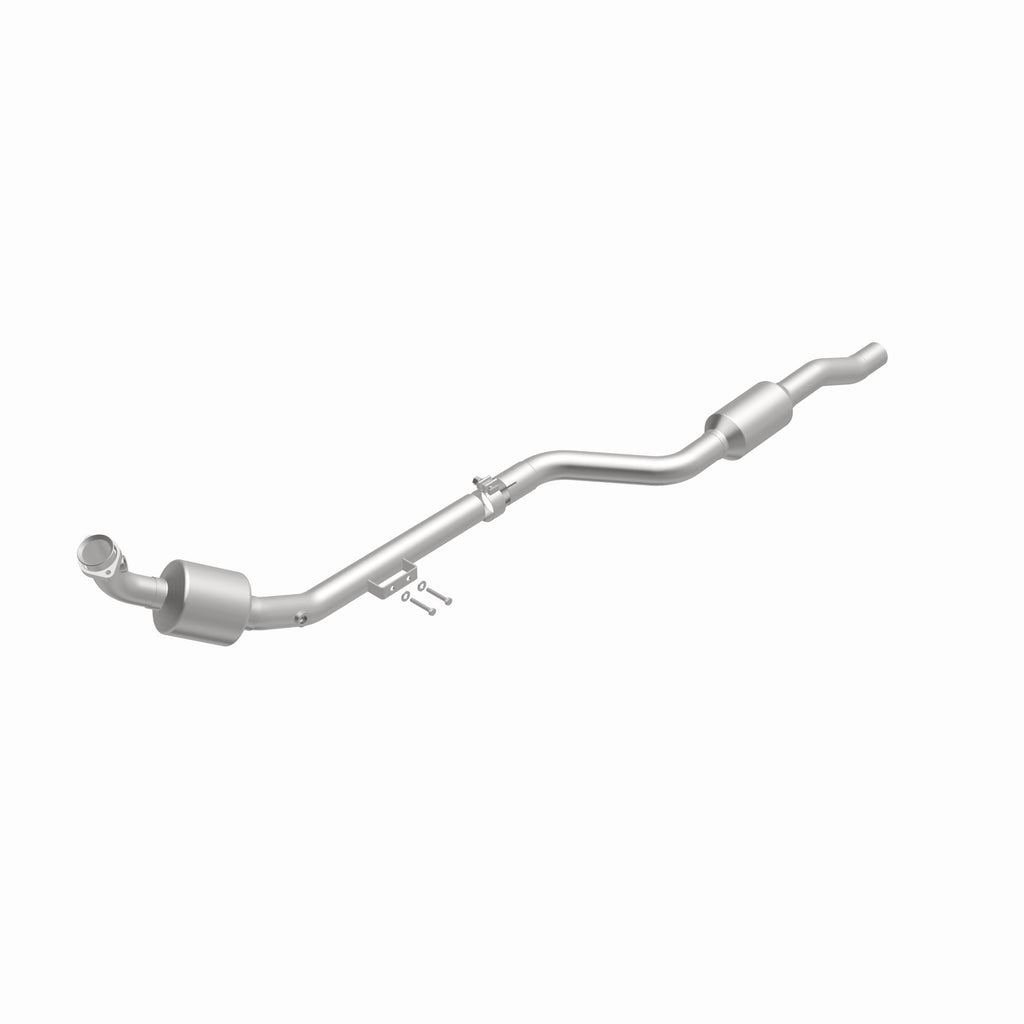 MagnaFlow Exhaust Products 551642 California CARB Direct-Fit Catalytic Converter for Select Mercedes-Benz CLS500, Mercedes-Benz E500