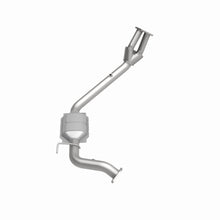 Load image into Gallery viewer, MagnaFlow Exhaust Products 23636 HM Grade Direct-Fit Catalytic Converter for Select Isuzu Rodeo, Isuzu Rodeo Sport