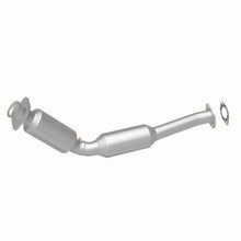 Load image into Gallery viewer, MagnaFlow Exhaust Products 5411010 California CARB Direct-Fit Catalytic Converter for Select Ford Crown Victoria, Lincoln Town Car, Mercury Grand Marquis