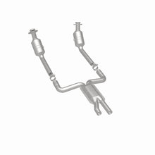 Load image into Gallery viewer, MagnaFlow Exhaust Products 52099 OEM Grade Direct-Fit Catalytic Converter for Select Ford Thunderbird, Lincoln LS