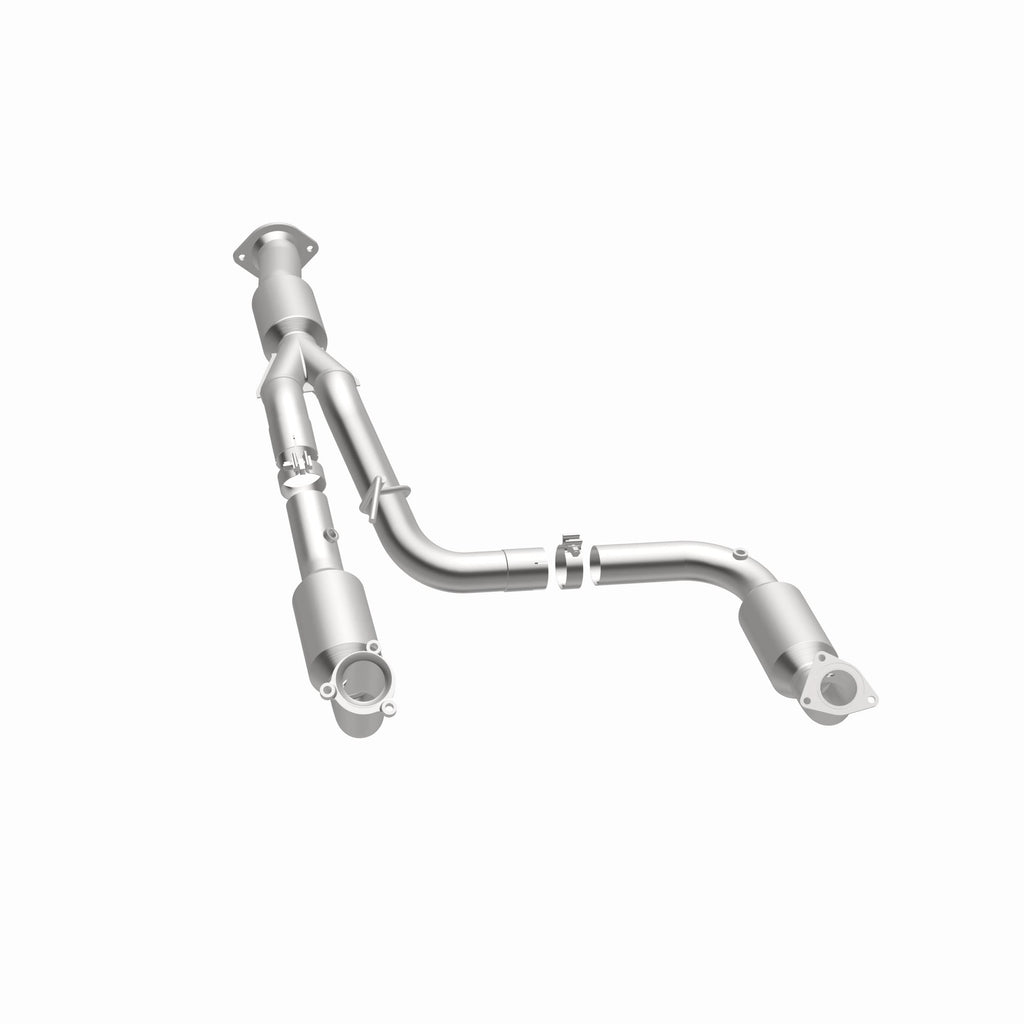 MagnaFlow Exhaust Products 5582812 California CARB Direct-Fit Catalytic Converter for Select Chevrolet Silverado HD, Chevrolet Silverado HD, GMC Sierra HD, GMC Sierra HD