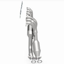 Load image into Gallery viewer, MagnaFlow Exhaust Products 452843 California CARB Manifold Catalytic Converter for Select Lexus GS300, Lexus IS300