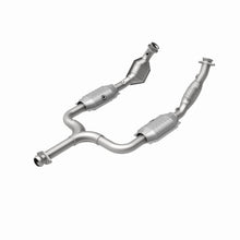 Load image into Gallery viewer, MagnaFlow Exhaust Products 454007 California CARB Direct-Fit Catalytic Converter for Select Ford Mustang