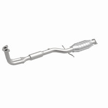 Load image into Gallery viewer, MagnaFlow Exhaust Products 457026 California CARB Direct-Fit Catalytic Converter for Select Hyundai Sonata