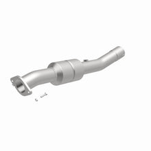 Load image into Gallery viewer, MagnaFlow Exhaust Products 49642 OEM Grade Direct-Fit Catalytic Converter for Select Chevrolet Silverado HD, Chevrolet Suburban 2500, GMC Sierra HD, GMC Yukon XL