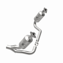 Load image into Gallery viewer, MagnaFlow Exhaust Products 5551849 California CARB Direct-Fit Catalytic Converter for Select Dodge Dakota, Mitsubishi Raider