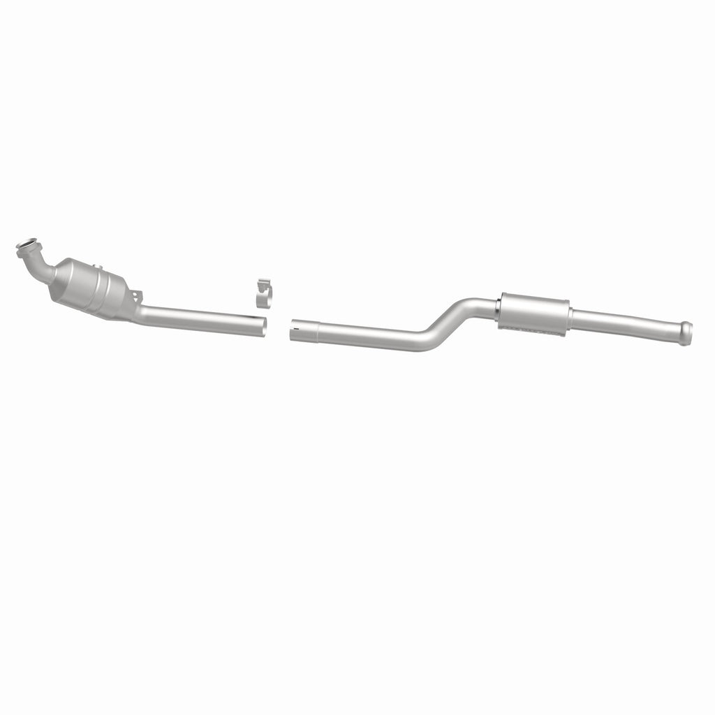 MagnaFlow Exhaust Products 51922 OEM Grade Direct-Fit Catalytic Converter for Select Mercedes-Benz C300, Mercedes-Benz C350