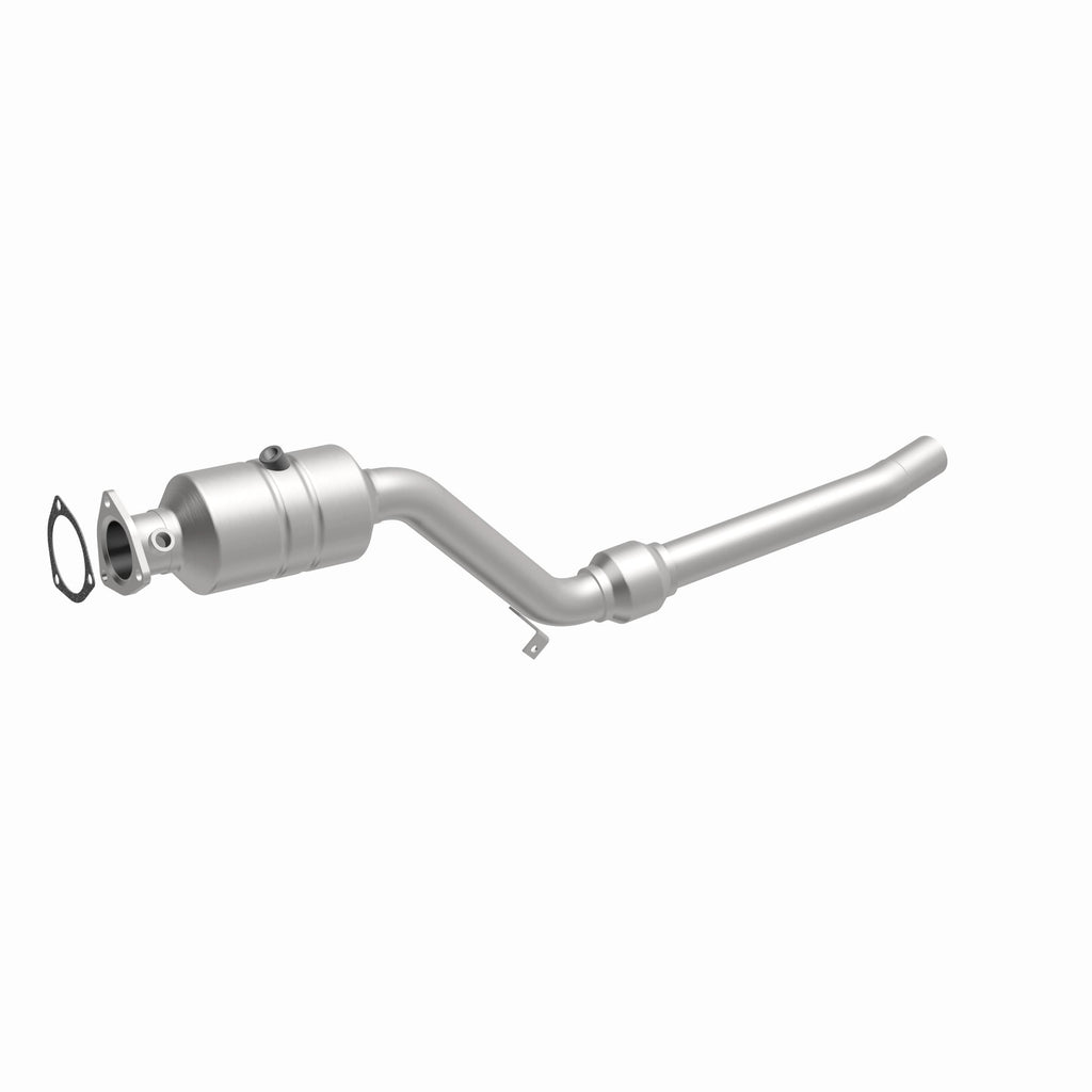 MagnaFlow Exhaust Products 51462 OEM Grade Direct-Fit Catalytic Converter for Select Audi A4, Audi A4 Quattro