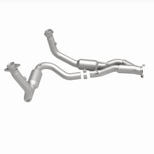 Load image into Gallery viewer, MagnaFlow Exhaust Products 4651686 California CARB Direct-Fit Catalytic Converter for Select Jeep Grand Cherokee