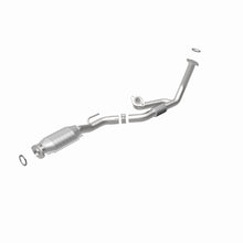 Load image into Gallery viewer, MagnaFlow Exhaust Products 51091 OEM Grade Direct-Fit Catalytic Converter for Select Lexus ES300, Toyota Avalon, Toyota Camry, Toyota Solara