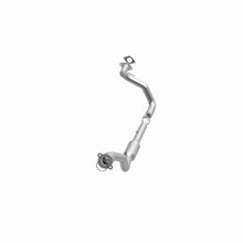 Load image into Gallery viewer, MagnaFlow Exhaust Products 21-758 OEM Grade Direct-Fit Catalytic Converter for Select Buick Terraza, Chevrolet Uplander, Pontiac Montana, Saturn Relay