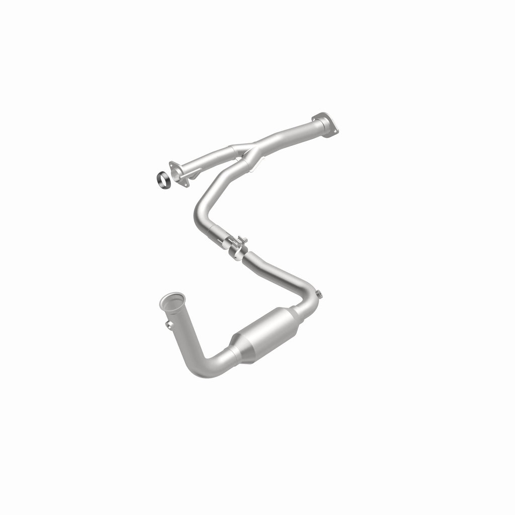 MagnaFlow Exhaust Products 4551582 California CARB Direct-Fit Catalytic Converter for Select Jeep Liberty