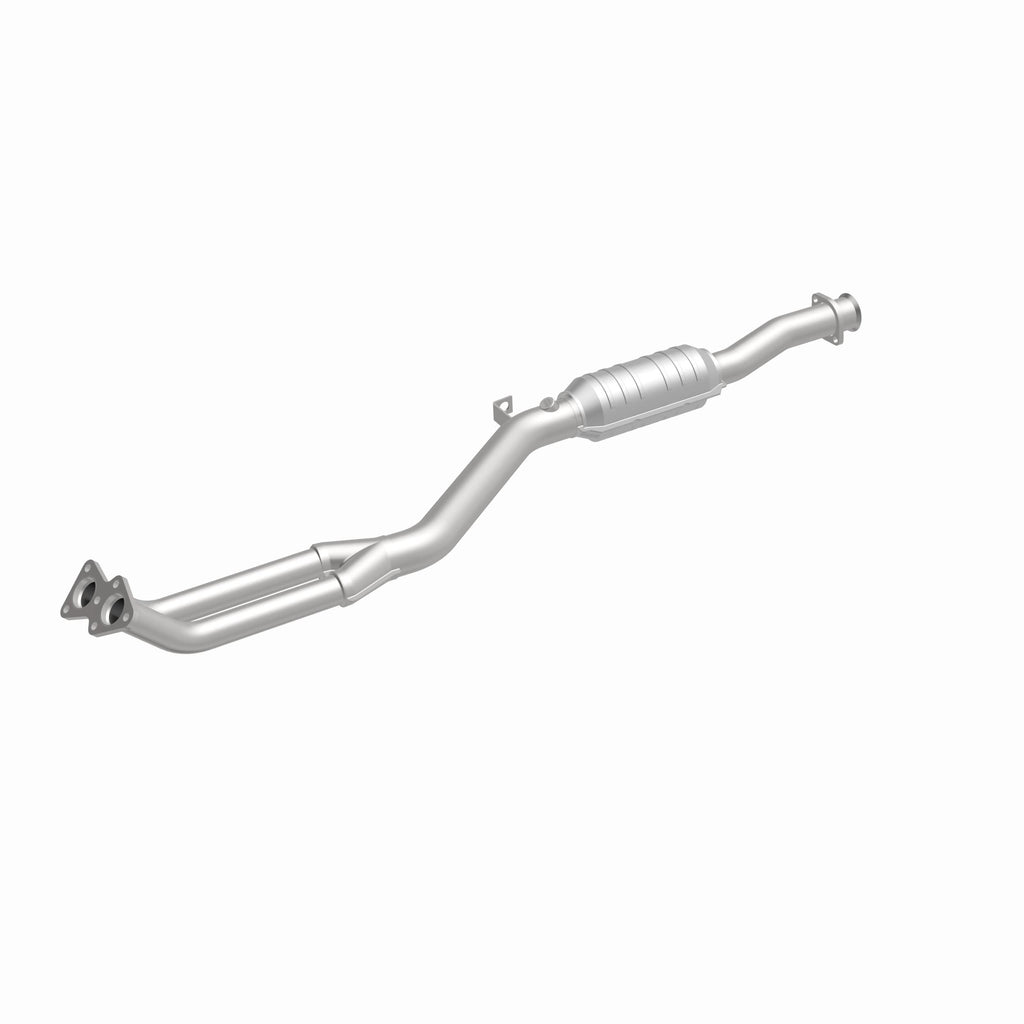 MagnaFlow Exhaust Products 93684 Standard Grade Direct-Fit Catalytic Converter for Select BMW 850CSi, BMW 850Ci, BMW 850i