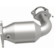 Load image into Gallery viewer, MagnaFlow Exhaust Products 5481621 California CARB Direct-Fit Catalytic Converter for Select Subaru Forester