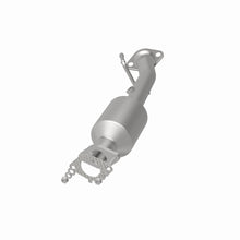 Load image into Gallery viewer, MagnaFlow Exhaust Products 557690 California CARB Direct-Fit Catalytic Converter for Select Nissan NV200