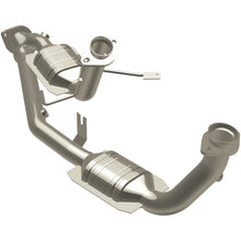 Load image into Gallery viewer, MagnaFlow Exhaust Products 444023 California CARB Direct-Fit Catalytic Converter for Select Ford Taurus, Mercury Sable