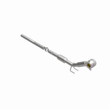 Load image into Gallery viewer, MagnaFlow Exhaust Products 52281 OEM Grade Direct-Fit Catalytic Converter for Select Volkswagen Beetle, Volkswagen CC, Volkswagen Jetta, Volkswagen Passat