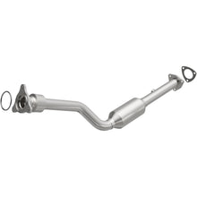 Load image into Gallery viewer, MagnaFlow Exhaust Products 4561053 California CARB Direct-Fit Catalytic Converter for Select Saturn L100, Saturn L200, Saturn L300, Saturn LW200