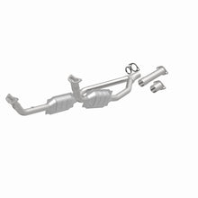 Load image into Gallery viewer, MagnaFlow Exhaust Products 23821 Standard Grade Direct-Fit Catalytic Converter for Select Land Rover Range Rover