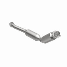 Load image into Gallery viewer, MagnaFlow Exhaust Products 551057 California CARB Direct-Fit Catalytic Converter for Select Ford Crown Victoria, Lincoln Town Car, Mercury Grand Marquis