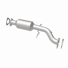 Load image into Gallery viewer, MagnaFlow Exhaust Products 4451455 California CARB Direct-Fit Catalytic Converter for Select Chevrolet Blazer, GMC Jimmy, Oldsmobile Bravada