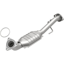 Load image into Gallery viewer, MagnaFlow Exhaust Products 93602 HM Grade Direct-Fit Catalytic Converter for Select Cadillac Escalade, Cadillac Escalade ESV, Cadillac Escalade EXT, Chevrolet Silverado 1500, Chevrolet Silverado Classic, Chevrolet Suburban 1500, GMC Sierra 1500, GMC