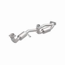 Load image into Gallery viewer, MagnaFlow Exhaust Products 23542 HM Grade Direct-Fit Catalytic Converter for Select Ford Windstar