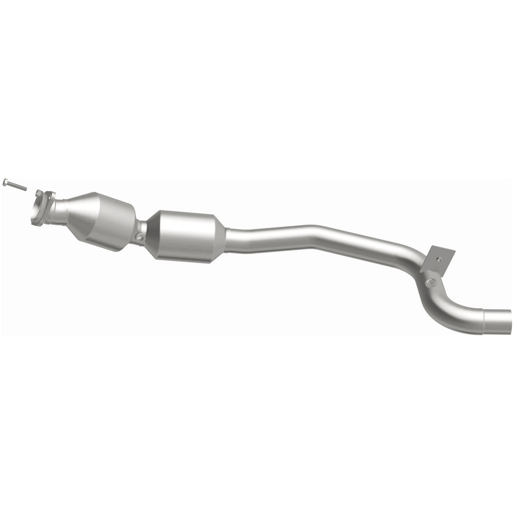 MagnaFlow Exhaust Products 21-608 OEM Grade Direct-Fit Catalytic Converter for Select Land Rover Range Rover, Land Rover Range Rover Sport