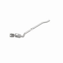 Load image into Gallery viewer, MagnaFlow Exhaust Products 5451202 California CARB Direct-Fit Catalytic Converter for Select Chrysler Town &amp; Country, Dodge Caravan, Dodge Grand Caravan