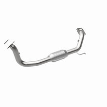 Load image into Gallery viewer, MagnaFlow Exhaust Products 4451632 California CARB Direct-Fit Catalytic Converter for Select Honda Passport, Isuzu Rodeo