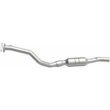 Load image into Gallery viewer, MagnaFlow Exhaust Products 22962 HM Grade Direct-Fit Catalytic Converter for Select Audi A4, Audi A4 Quattro, Volkswagen Passat