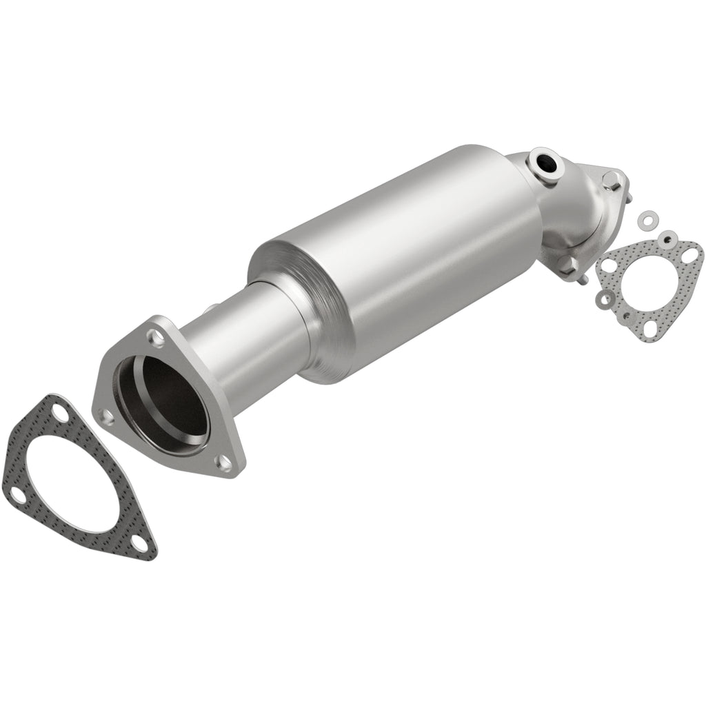 MagnaFlow Exhaust Products 4481605 California CARB Direct-Fit Catalytic Converter for Select Audi A4, Audi A4 Quattro, Volkswagen Passat