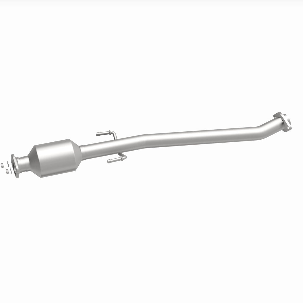 MagnaFlow Exhaust Products 280116 OEM Grade Direct-Fit Catalytic Converter for Select Toyota Highlander