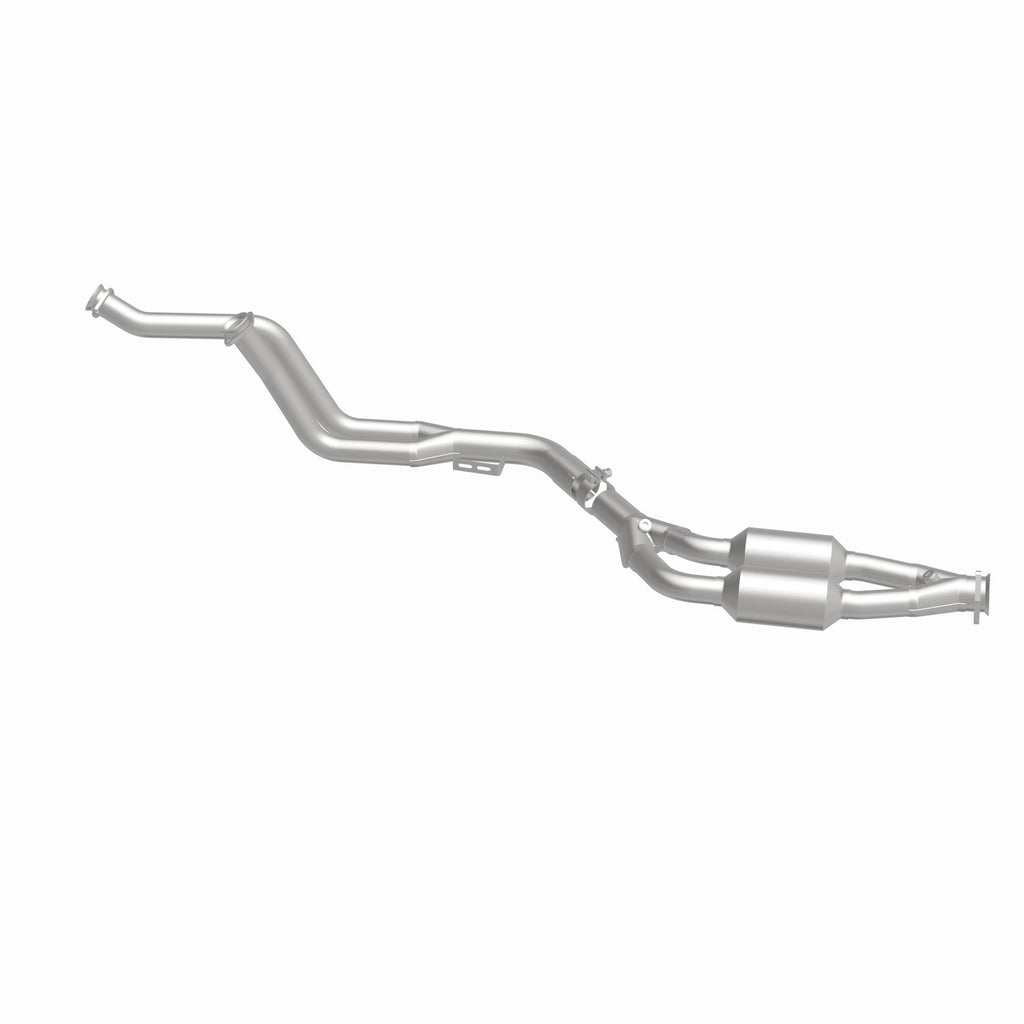 MagnaFlow Exhaust Products 23580 HM Grade Direct-Fit Catalytic Converter for Select Mercedes-Benz C280, Mercedes-Benz C36 AMG