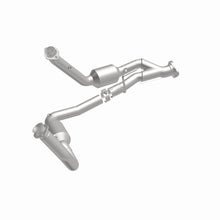 Load image into Gallery viewer, MagnaFlow Exhaust Products 4651709 California CARB Direct-Fit Catalytic Converter for Select Jeep Commander, Jeep Grand Cherokee