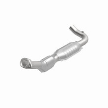 Load image into Gallery viewer, MagnaFlow Exhaust Products 93390 HM Grade Direct-Fit Catalytic Converter for Select Ford E-150 Econoline, Ford E-150 Econoline Club Wagon