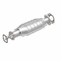 Load image into Gallery viewer, MagnaFlow Exhaust Products 51963 OEM Grade Direct-Fit Catalytic Converter for Select Hyundai Tucson, Kia Sportage
