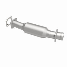 Load image into Gallery viewer, MagnaFlow Exhaust Products 3391425 California CARB Direct-Fit Catalytic Converter for Select International Scout II