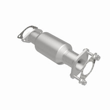 Load image into Gallery viewer, MagnaFlow Exhaust Products 52644 OEM Grade Direct-Fit Catalytic Converter for Select Hyundai Santa Fe, Kia Sorento