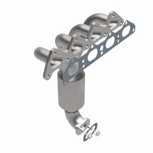 Load image into Gallery viewer, MagnaFlow Exhaust Products 50429 HM Grade Manifold Catalytic Converter for Select Hyundai Elantra, Kia Spectra, Kia Spectra5