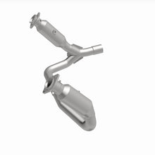 Load image into Gallery viewer, MagnaFlow Exhaust Products 21-972 OEM Grade Direct-Fit Catalytic Converter for Select Dodge Dakota