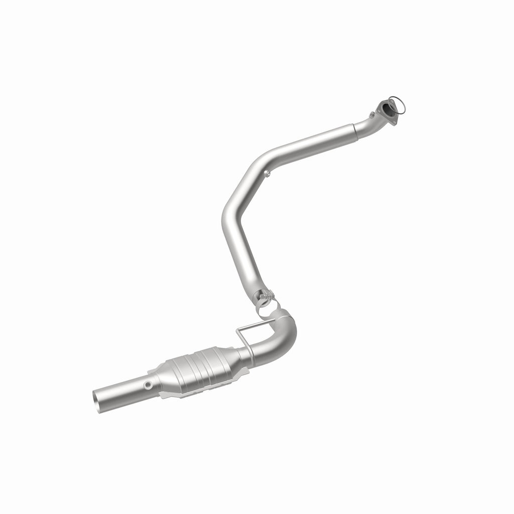 MagnaFlow Exhaust Products 49601 OEM Grade Direct-Fit Catalytic Converter for Select Chevrolet Express 2500, Chevrolet Express 3500, GMC Savana 2500, GMC Savana