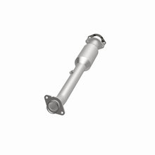 Load image into Gallery viewer, MagnaFlow Exhaust Products 21-121 OEM Grade Direct-Fit Catalytic Converter for Select INFINITI QX56, INFINITI QX80, Nissan Armada, Nissan NV2500, Nissan NV3500, Nissan TITAN, Nissan TITAN XD