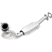 Load image into Gallery viewer, MagnaFlow Exhaust Products 454000 California CARB Direct-Fit Catalytic Converter for Select Ford Crown Victoria, Lincoln Town Car, Mercury Grand Marquis, Mercury Marauder
